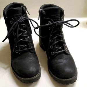 Lug sole ankle boots